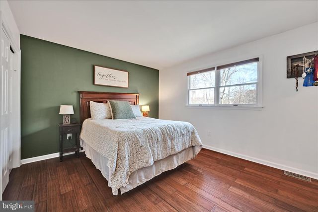 122 WITMER RD, Reinholds, PA 17569