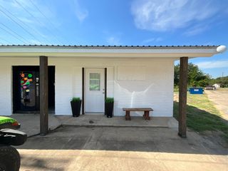 501 W Garland Street B, Grand Saline, TX 75140