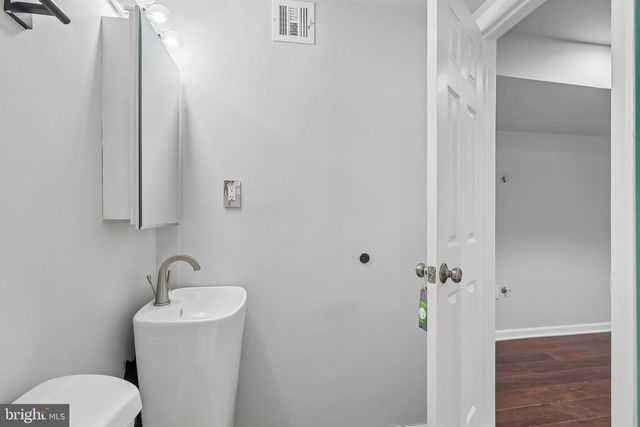 22 YALE RD, Atco, NJ 08004