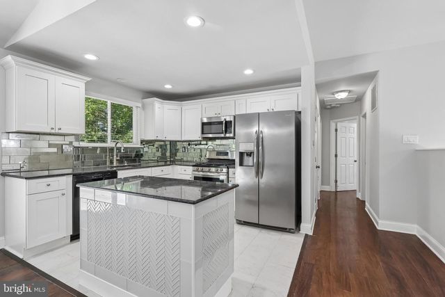22 YALE RD, Atco, NJ 08004