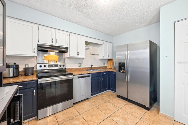 2910 FLYNN STREET, Deltona, FL 32738