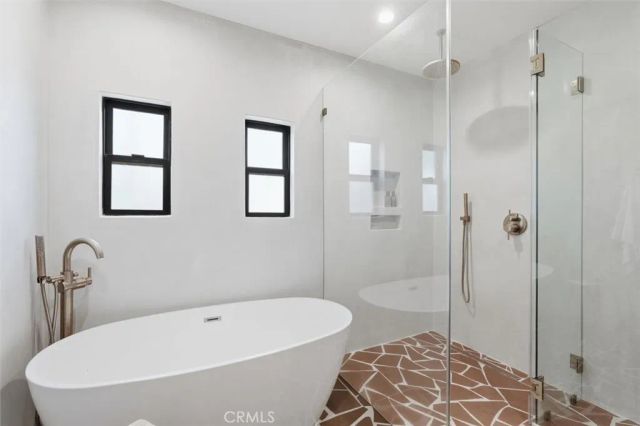 8140 calabar Avenue, Playa Del Rey, CA 90293