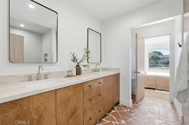 8140 calabar Avenue, Playa Del Rey, CA 90293