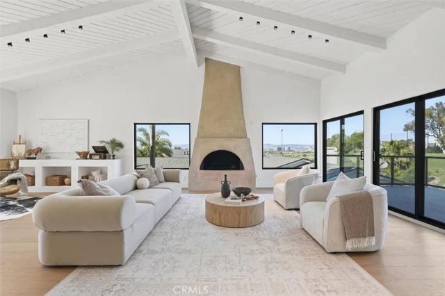 8140 calabar Avenue, Playa Del Rey, CA 90293