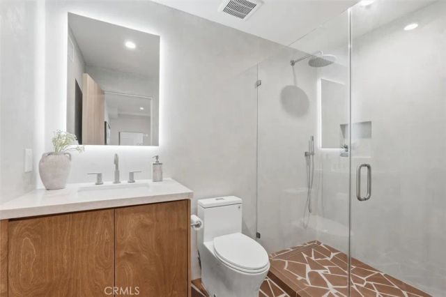 8140 calabar Avenue, Playa Del Rey, CA 90293