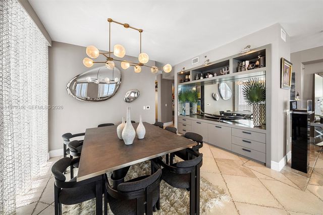 5801 Collins Ave 1600, Miami Beach, FL 33140