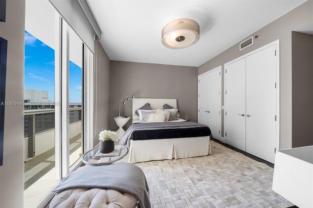 5801 Collins Ave 1600, Miami Beach, FL 33140