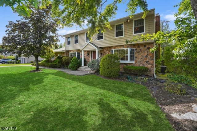 11 Merlin Pl, Montville Twp., NJ 07058