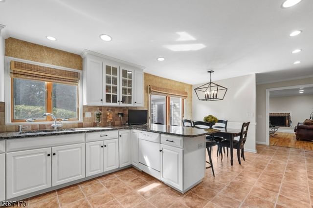 11 Merlin Pl, Montville Twp., NJ 07058