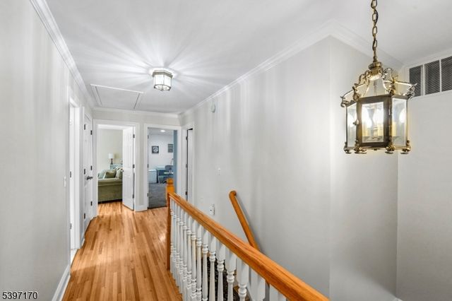 11 Merlin Pl, Montville Twp., NJ 07058