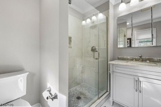 11 Merlin Pl, Montville Twp., NJ 07058