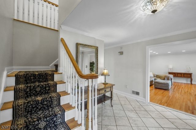 11 Merlin Pl, Montville Twp., NJ 07058