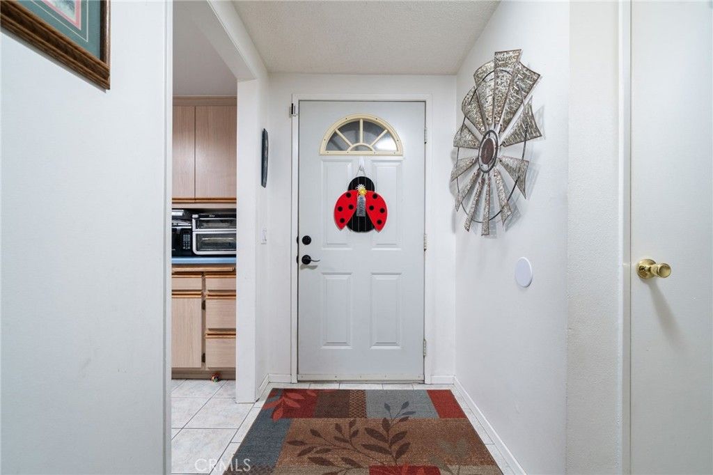 Image 3 of property listing at 1622 Mckinley Street, San Bernardino, CA 92404