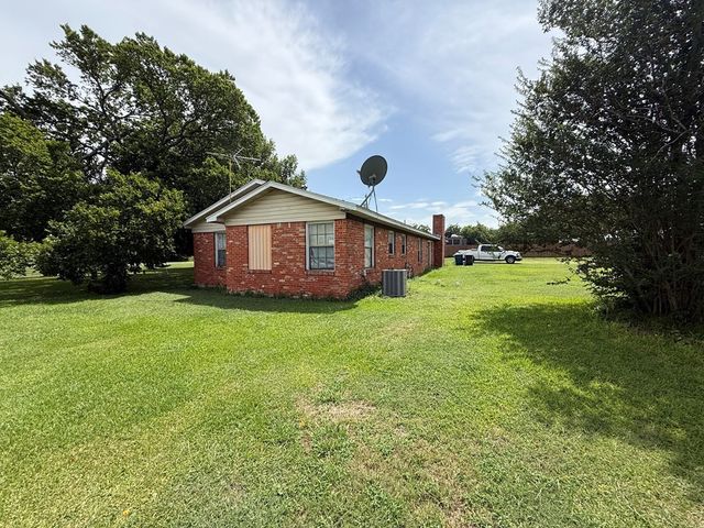 4324 W Park Row Boulevard, Corsicana, TX 75110