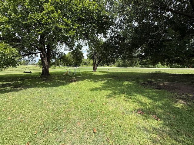 4324 W Park Row Boulevard, Corsicana, TX 75110
