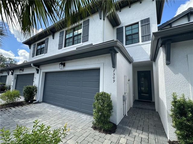 7509 Carnegie WAY, Naples, FL 34119