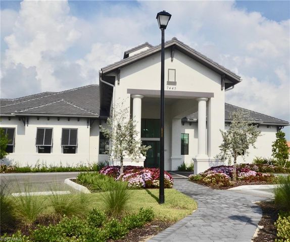 7509 Carnegie WAY, Naples, FL 34119
