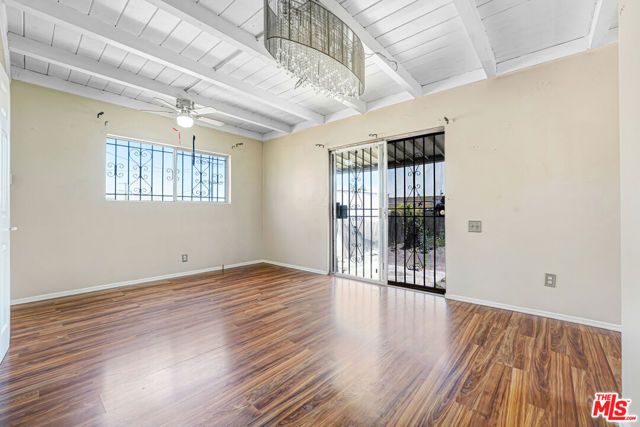 9136 S Harvard Boulevard, Los Angeles, CA 90047