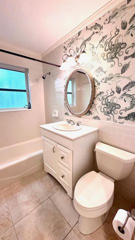 414 Seasage Drive 0030, Delray Beach, FL 33483