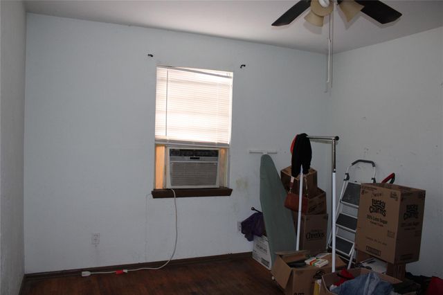 1203 Egypt Street, Houston, TX 77009