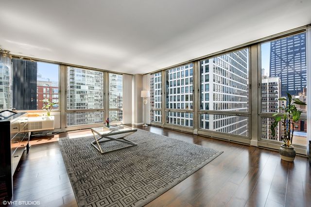 880 N LAKE SHORE Drive 14H, Chicago, IL 60611