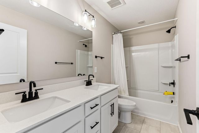 12800 Weber Court, Rogers, MN 55374