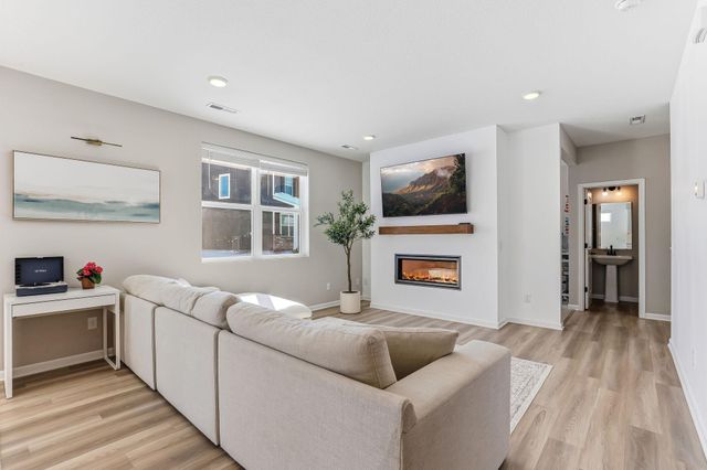 12800 Weber Court, Rogers, MN 55374