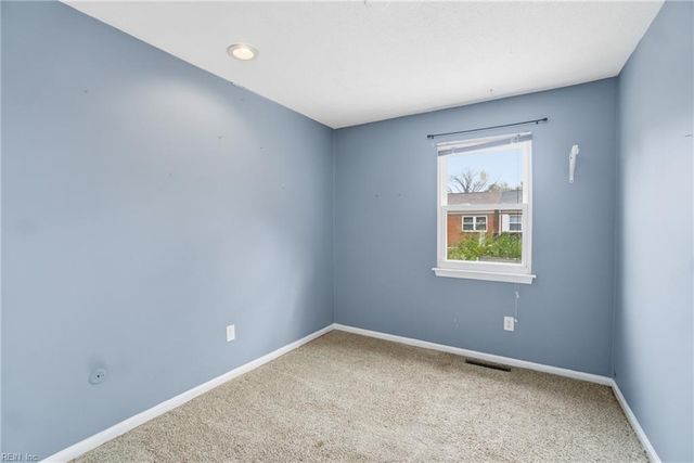 500 Jonathan CT, Virginia Beach, VA 23462