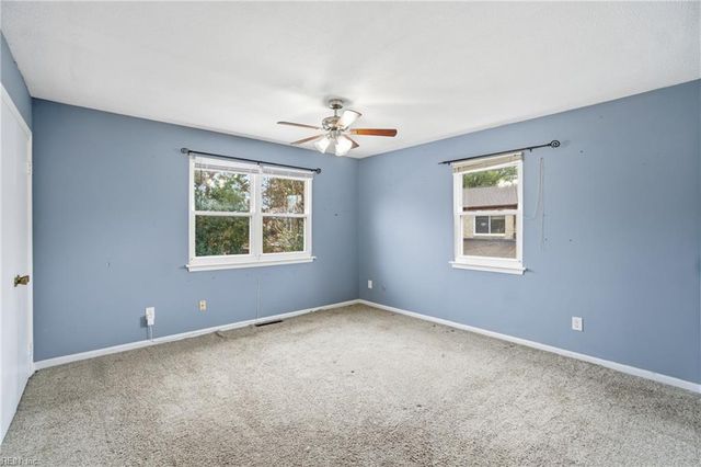 500 Jonathan CT, Virginia Beach, VA 23462