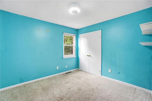 500 Jonathan CT, Virginia Beach, VA 23462