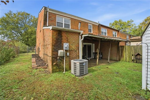 500 Jonathan CT, Virginia Beach, VA 23462