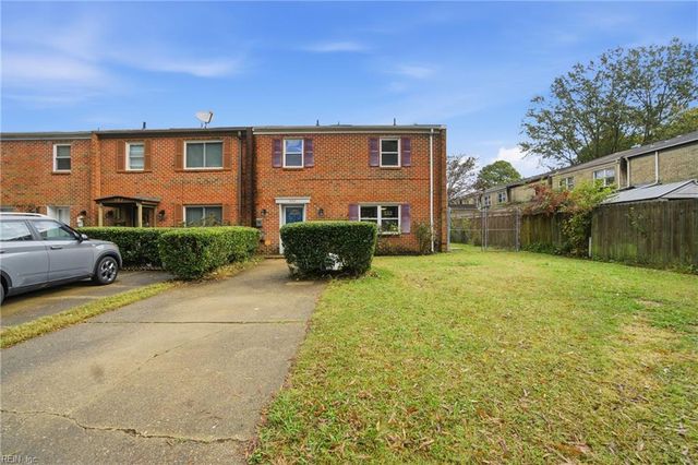 500 Jonathan CT, Virginia Beach, VA 23462