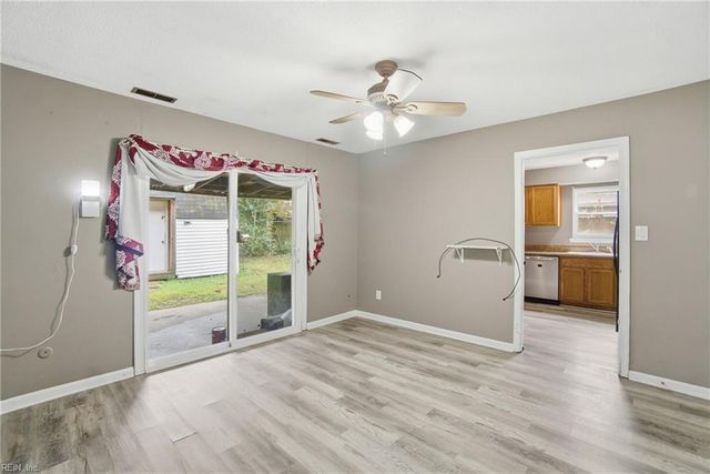 500 Jonathan CT, Virginia Beach, VA 23462