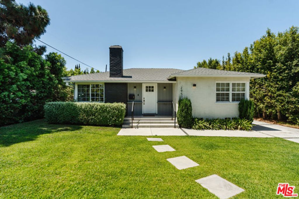 2957 Midvale Avenue, Los Angeles, CA 90064