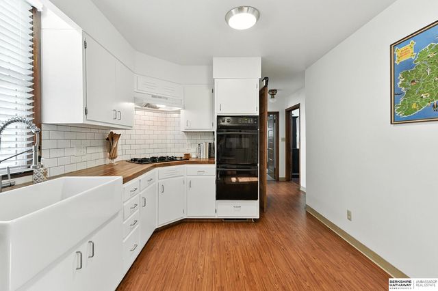 2205 F Street, Omaha, NE 68107