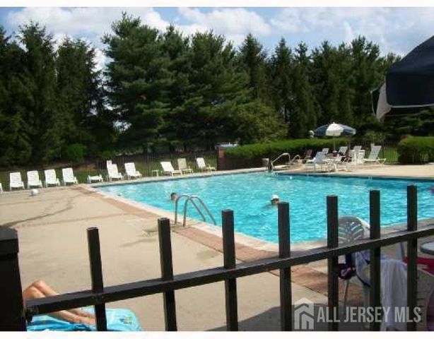 61 Goodwin Drive, North Brunswick, NJ 08902