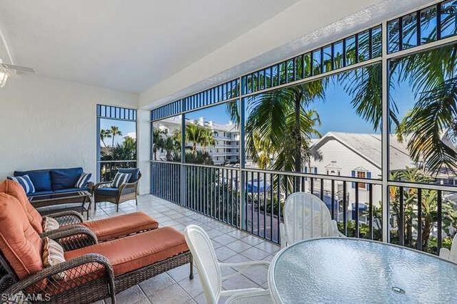 160 Palm ST 312, Marco Island, FL 34145