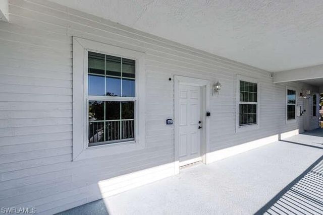 160 Palm ST 312, Marco Island, FL 34145