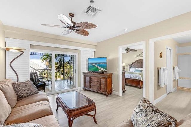 160 Palm ST 312, Marco Island, FL 34145