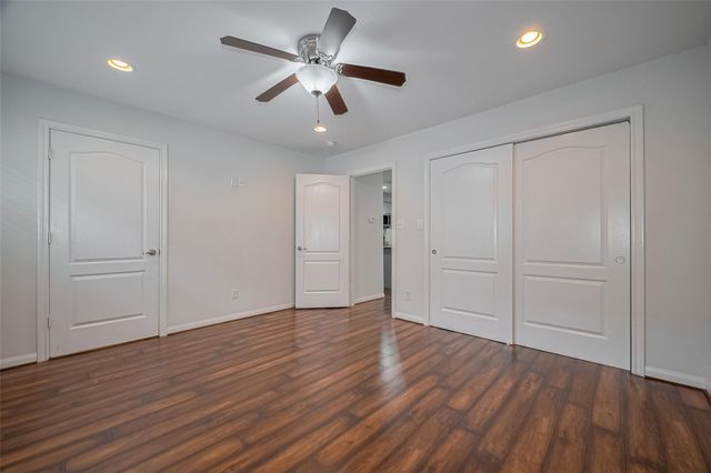 5333 Richmond Avenue 25, Houston, TX 77056