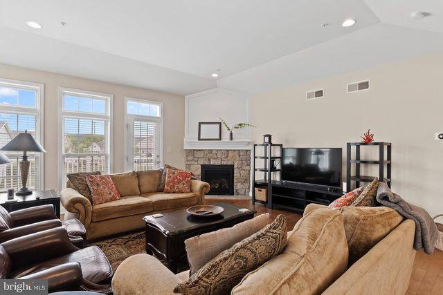 6245 RIVENDALE CT, Mechanicsburg, PA 17050