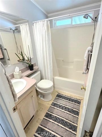 21851 Newland St. 82, Huntington Beach, CA 92646