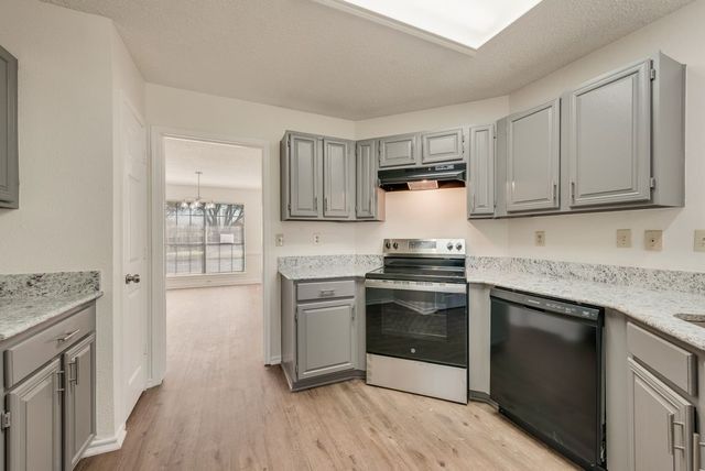 1409 Williams Street, Cedar Hill, TX 75104