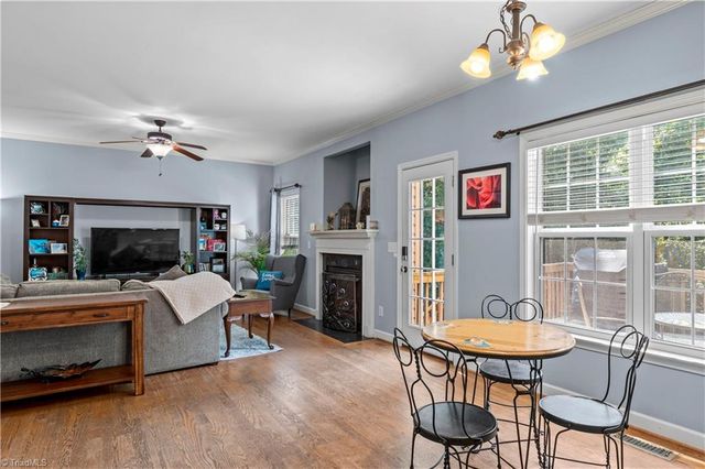 5356 Graycliff Lane, Clemmons, NC 27012