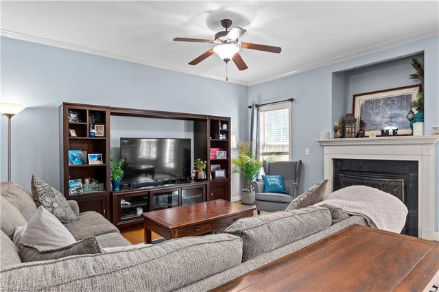 5356 Graycliff Lane, Clemmons, NC 27012