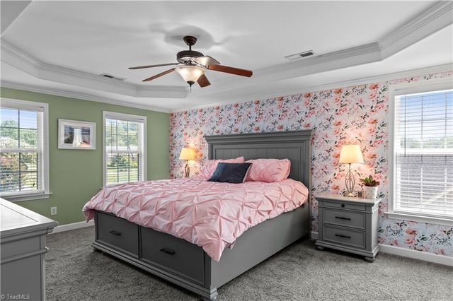5356 Graycliff Lane, Clemmons, NC 27012