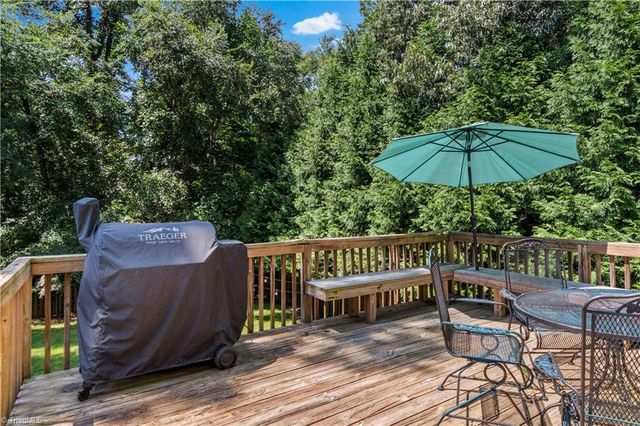 5356 Graycliff Lane, Clemmons, NC 27012