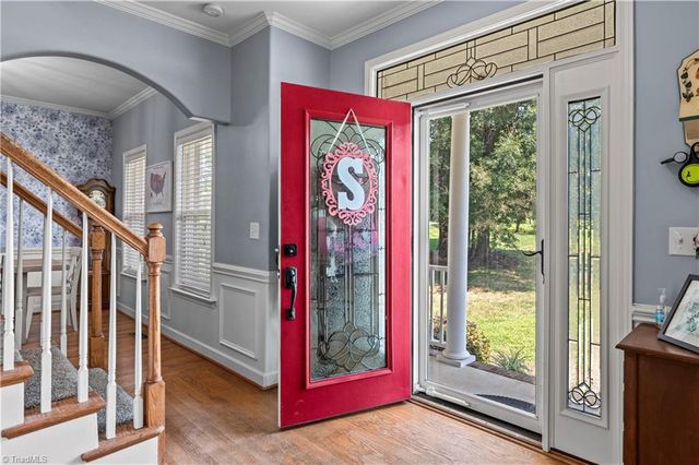 5356 Graycliff Lane, Clemmons, NC 27012