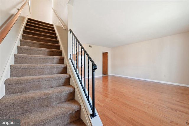 1902 W WALNUT ST W, Allentown, PA 18104