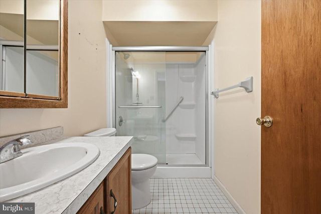 1902 W WALNUT ST W, Allentown, PA 18104